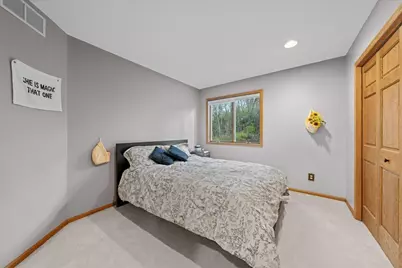 553 Omaha Road, Hudson, WI 54016 - Photo 20