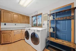 553 Omaha Rd, Hudson, WI 54016 - Photo 14