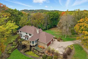 553 Omaha Rd, Hudson, WI 54016 - Photo 2