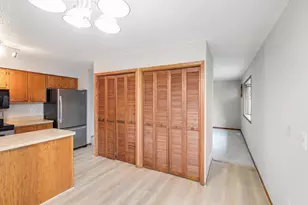 2075 13th Ave W, Shakopee, MN 55379 - Photo 20