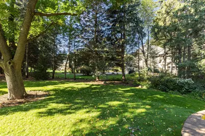 941 Pineridge Court, Mahtomedi, MN 55115 - Photo 32