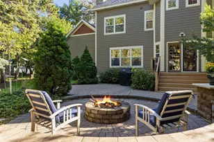 941 Pineridge Ct, Mahtomedi, MN 55115 - Photo 4