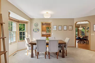 941 Pineridge Court, Mahtomedi, MN 55115 - Photo 8