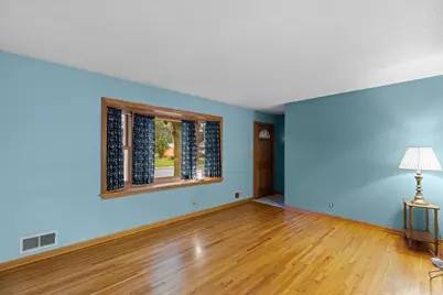 4049 75th Street E, Inver Grove Heights, MN 55076 - Photo 6