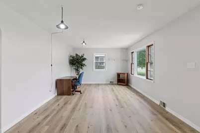 210 N Renville Street, Winthrop, MN 55396 - Photo 2