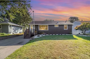 531 12th Ave S, South Saint Paul, MN 55075 - Photo 1