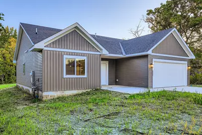 2557 County Rd I, Mounds View, MN 55112 - Photo 2