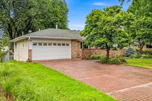 8710 60th Ave N, New Hope, MN 55428 - Photo 4