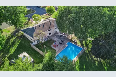 8710 60th Avenue N, New Hope, MN 55428 - Photo 1