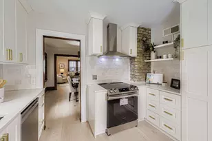 1910 E 42nd St, Minneapolis, MN 55407 - Photo 1