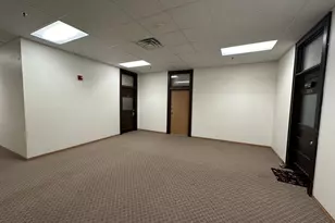 109 E Luverne St, Luverne, MN 56156 - Photo 2