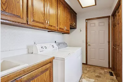 12520 Pinehurst Drive, Burnsville, MN 55337 - Photo 28