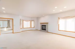 318 44th Ave S, Moorhead, MN 56560 - Photo 12