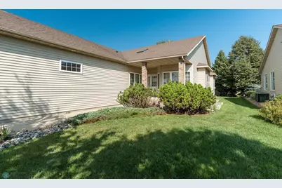 318 44th Avenue S, Moorhead, MN 56560 - Photo 1