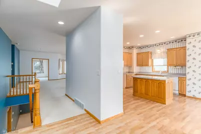 318 44th Avenue S, Moorhead, MN 56560 - Photo 4