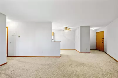 9141 Highway 55 #101, Golden Valley, MN 55427 - Photo 6