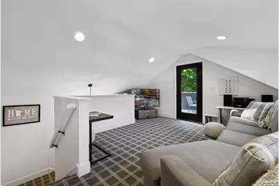 20355 Lakeview Avenue, Deephaven, MN 55331 - Photo 36