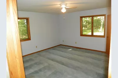 21553 County Road 34, Eden Valley, MN 55329 - Photo 32