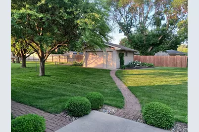 1115 Swanhill Drive, Albert Lea, MN 56007 - Photo 12