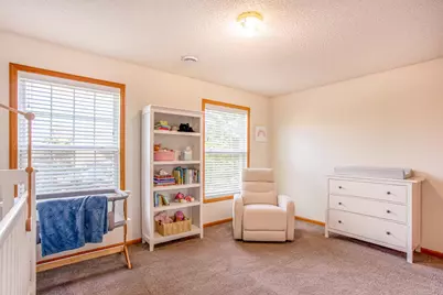 7803 Elm Grove Avenue, New Hope, MN 55428 - Photo 16