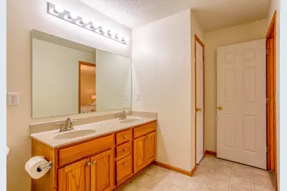 7803 Elm Grove Avenue, New Hope, MN 55428 - Photo 14