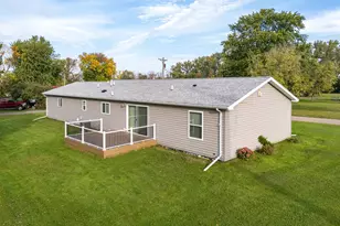 204 Johnson St, Shelly, MN 56581 - Photo 8
