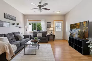 16895 Embers Ave, Farmington, MN 55024 - Photo 4