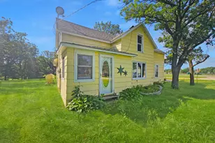 921 Old Ridge Rd, Greenbush, MN 56726 - Photo 1