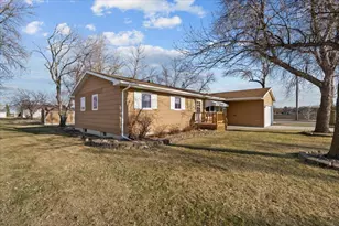 738 6th St S, Breckenridge, MN 56520 - Photo 4