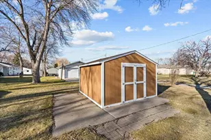 738 6th St S, Breckenridge, MN 56520 - Photo 6