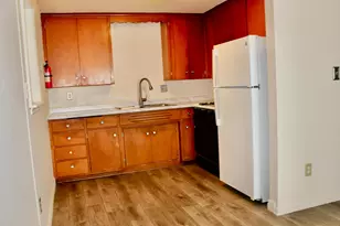 756 Rose Ave E, Saint Paul, MN 55106 - Photo 8