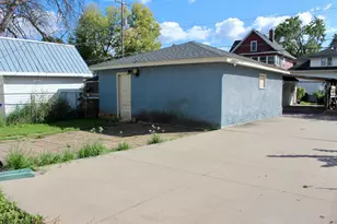 756 Rose Ave E, Saint Paul, MN 55106 - Photo 12