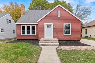 218 N Sherwood St, Ivanhoe, MN 56142 - Photo 4