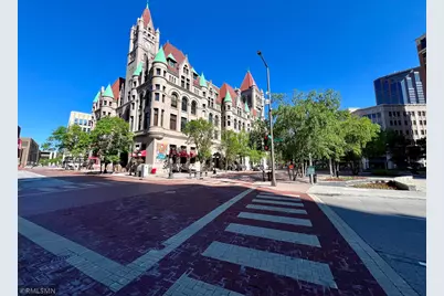 26 10th Street W #1807, Saint Paul, MN 55102 - Photo 38