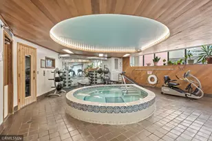 26 10th Street W, Saint Paul, MN 55102 - Photo 22