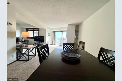 26 10th Street W #1807, Saint Paul, MN 55102 - Photo 8