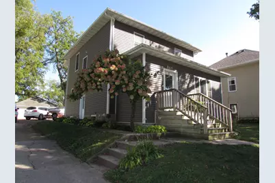 869 S Park Street, Fairmont, MN 56031 - Photo 1