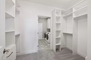 9044 Mills Ln, Chanhassen, MN 55317 - Photo 24