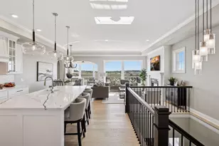 9044 Mills Ln, Chanhassen, MN 55317 - Photo 6