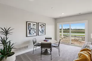 9044 Mills Ln, Chanhassen, MN 55317 - Photo 30