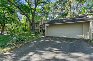 1805 Archer Ln N, Plymouth, MN 55447 - Photo 12