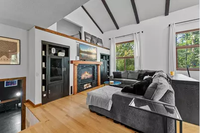 1805 Archer Lane N, Plymouth, MN 55447 - Photo 2