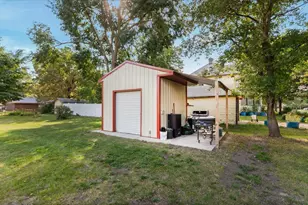 205 Grant Ave SW, Richmond, MN 56368 - Photo 10