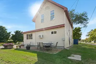 205 Grant Ave SW, Richmond, MN 56368 - Photo 8