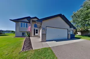 5101 Kahl Ave NE, Albertville, MN 55301 - Photo 1