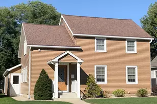 602 10th St SW, Austin, MN 55912 - Photo 1