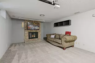 79 Walden St, Burnsville, MN 55337 - Photo 24