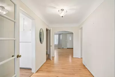 272 Butler Avenue E, West Saint Paul, MN 55118 - Photo 24