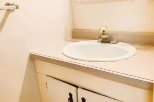 652 E 3rd St, Winona, MN 55987 - Photo 8