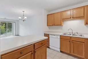 2231 Penn Pl, North Saint Paul, MN 55109 - Photo 8